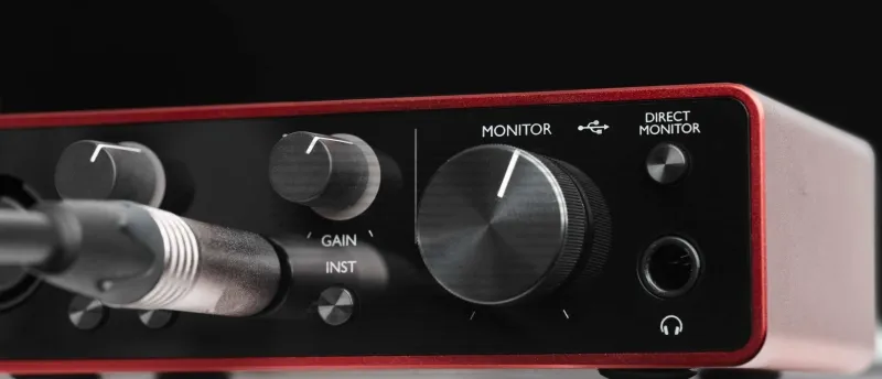 Audio interface (Geluidskaart) Audio interface (Geluidskaart)