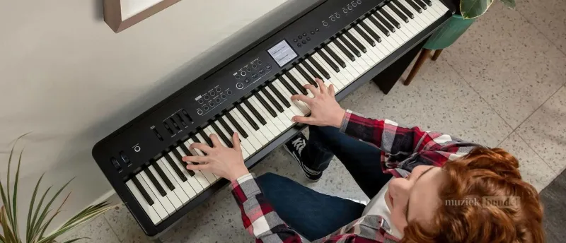 Belangrijkste Kenmerken van de Roland FP-E50: Wat maakt deze digitale piano uniek? | Muziekbundel.nl Ontdek de belangrijkste kenmerken van de Roland FP-E50, zoals de SuperNATURAL Piano Engine, ZEN-Core Sound Engine, vocale effecten, en Bluetooth-connectiviteit.