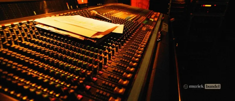 Bewerken en Mixen is De Kunst van Balans in Muziek | Muziekbundel.nl Balans creëren tijdens het bewerken en mixen van muziek in de studio