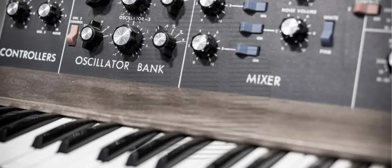 De geschiedenis van de synthesizer De geschiedenis van de synthesizer