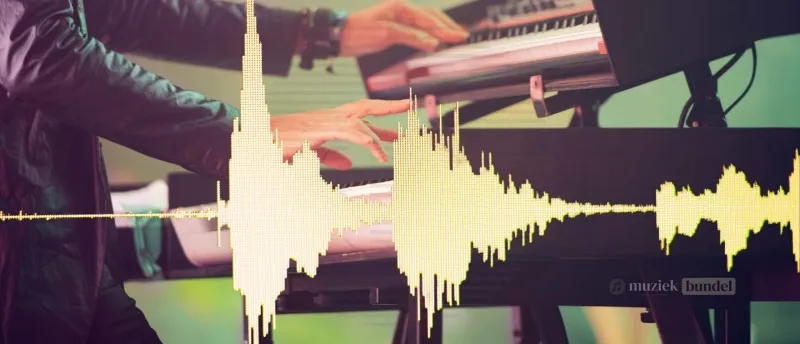 Heeft de Crumar Seven ook synthesizergeluiden? | Muziekbundel.nl Crumar Seven stage piano met synthesizergeluiden zoals het background synth PAD effect