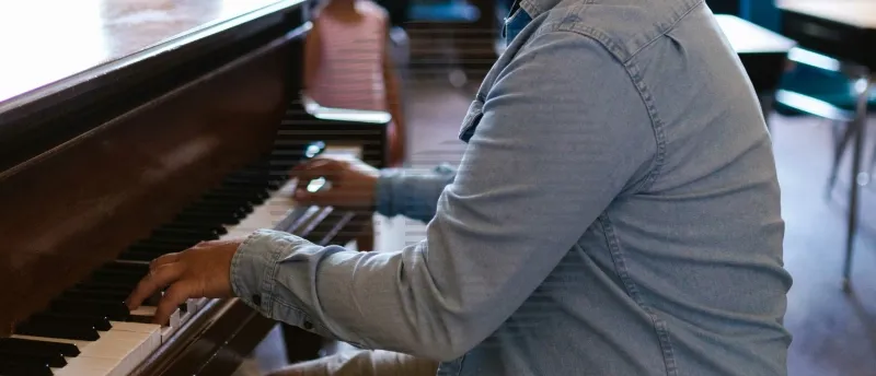 Het leren van de noten op het pianotoetsenbord Het leren van de noten op het pianotoetsenbord