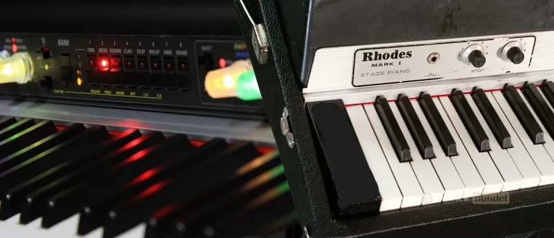 Is de Crumar Seven geïnspireerd door de Legendarische Fender Rhodes? | Muziekbundel.nl Vergelijking tussen de Crumar Seven en Fender Rhodes - vintage design en klanken