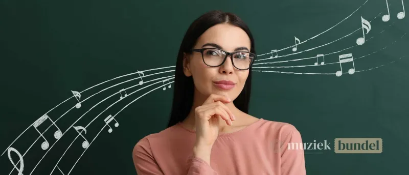 Piano als hulpmiddel om emoties en gedachten om te zetten in een zelfgeschreven liedje. Piano als hulpmiddel om emoties en gedachten om te zetten in een zelfgeschreven liedje.