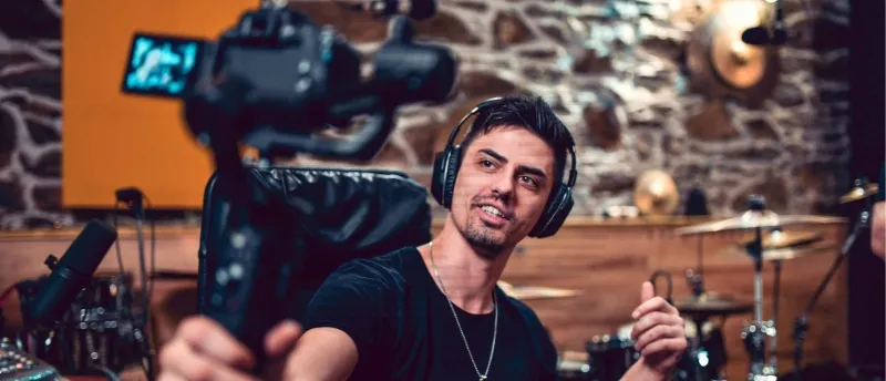 Promotie: Je muziek de wereld in sturen Promotie: Je muziek de wereld in sturen