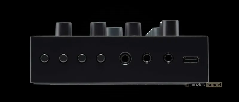 Specificaties van de Yamaha SEQTRAK Black | Muziekbundel.nl Bekijk de volledige specificaties van de Yamaha SEQTRAK Black, een compacte groovebox met synths, sampling en draadloze connectiviteit.