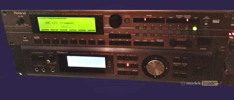 Uit Welke Klanken Bestaat de Integra-7 | Muziekbundel.nl De Roland Integra-7 biedt meer dan 6000 klanken, inclusief SuperNATURAL-sounds, SRX-bibliotheken, V-Drums, JV1080, XV5080 dus voor elke muziekstijl geschikt.