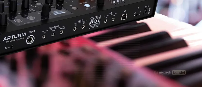 Vergelijkbare Alternatieven voor de Arturia MicroFreak Stellar LTD | Muziekbundel.nl Vergelijkbare synthesizers zoals de Arturia MiniFreak, Korg Minilogue XD, Novation Bass Station II, Moog Subharmonicon, en Behringer Neutron, als alternatieven voor de Arturia MicroFreak Stellar