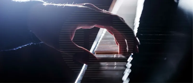 Vingerbeweging bij piano spelen Vingerbeweging bij piano spelen