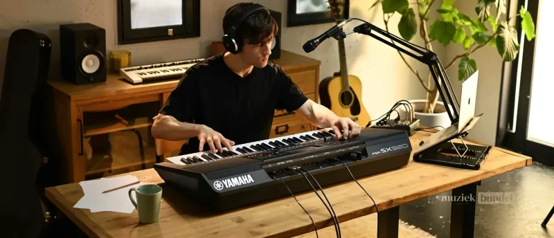 Wat Gebruikers Vinden van de Yamaha PSR-SX920 | Ervaringen en Reviews | Muziekbundel.nl Gebruikerservaringen met de Yamaha PSR-SX920: lof voor geluidskwaliteit, gebruiksgemak, Bluetooth-functionaliteit en expressieve technologieën.