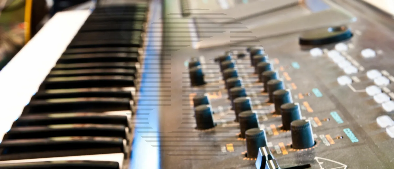 Wat voor Synthesizers gebruik(t)en Bekende Artiesten?