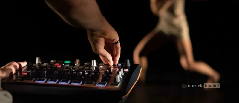 Workflow van de Arturia DrumBrute Impact | Muziekbundel.nl Ontdek de intuïtieve workflow van de Arturia DrumBrute Impact, met hands-on sequencer, polyritmes en live performance functies.